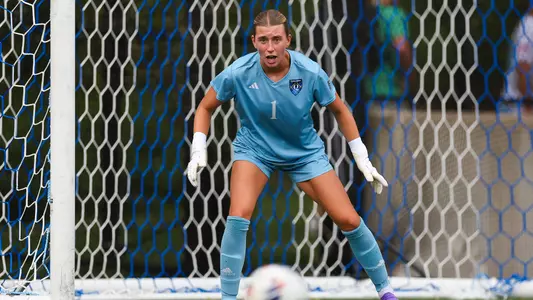 Gwen Hoyt Makes A Stop Against Syracuse (Aug. 28, 2025 in Hamden, Conn)