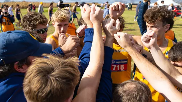 Men's Cross Country Huddles Together Before MAACs (11/1/2025 in Montgomery, N.Y.)
