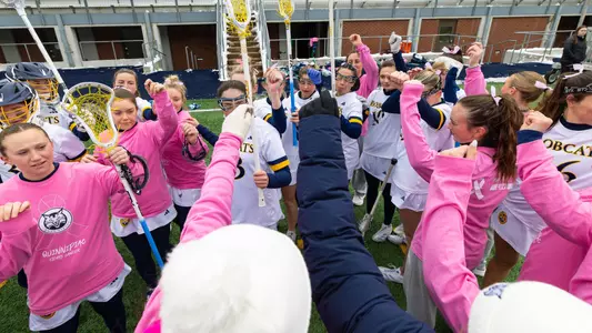 Bobcats Huddle Together Pregame (Feb. 12, 2025 in Hamden, Conn.)