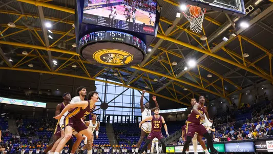 Paul Otieno vs. Iona (2025 in Hamden, CT)
