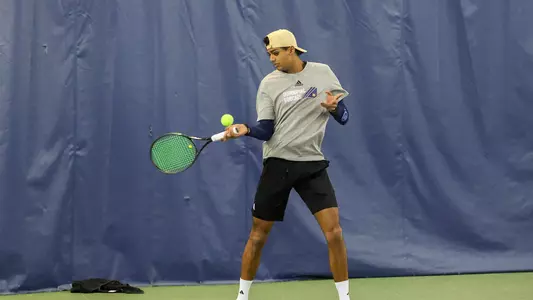 Vishal Prakash hits a forehand at NHHR (March 7, 2025)