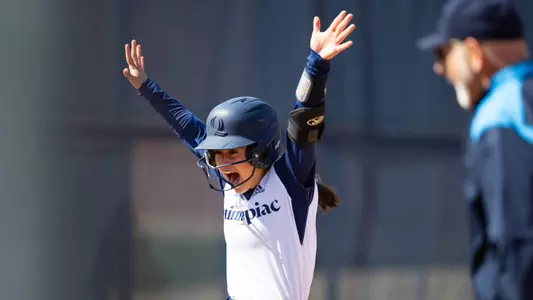 Sofia Vega celebrates a homerun in a game against Siena in Hamden (March 25, 2025)