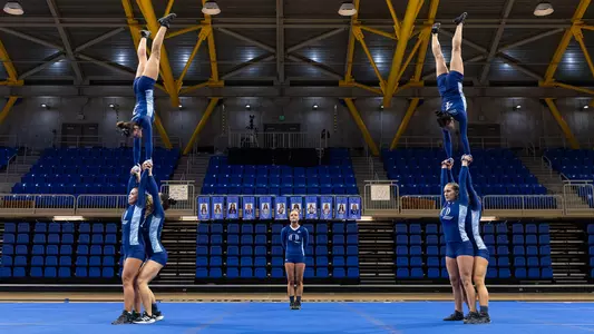 Quinnipiac runs its compulsory acro heat vs. Oregon (March 23, 2025 in Hamden, Conn.)