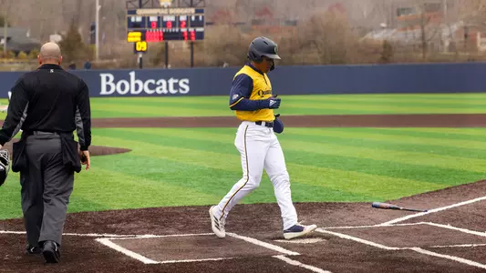 Gabe Wright Crosses Home Plate vs Manhattan (March 30, 2025 in Hamden, Conn.)