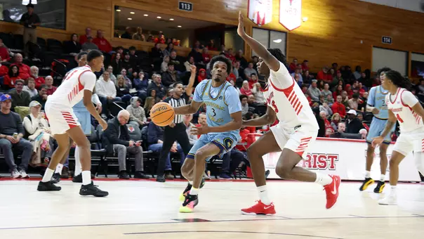 Asim Jones Dribbles to the Basket vs. Marist (1/24/26 in Poughkeepsie, NY)