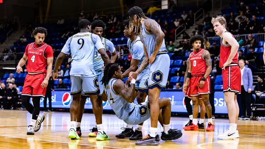 Men's Basketball Huddle vs. Fairfield (2/22/26)
