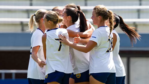 Women's Soccer Celebrates Goal Against Niagara (Sept. 5, 2026 in Hamden, Conn.)