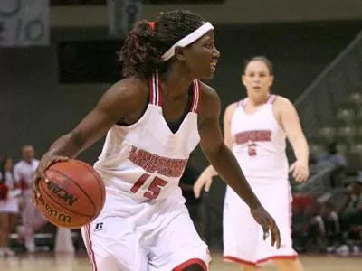 Cajuns Cruise Past Lady Pilots Image
