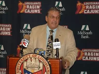 Walker to Retire in January Image