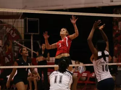 Volleyball Set for Pivotal Sun Belt Weekend Image