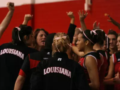 Rosa, FIU Too Much For Cajuns Image