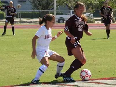 Ragin' Cajuns Top Red Wolves Image