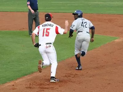 FIU Snaps Cajuns' Win Streak, 9-1 Image