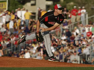 Cajuns Come Up Short at LSU, 5-3 Image