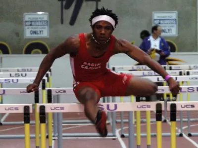 Cajuns Open Indoor Season in Houston Image