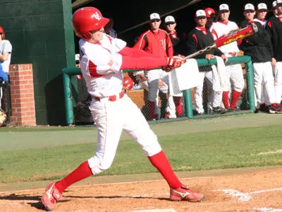 Cajuns Drop First Midweek Contest Image