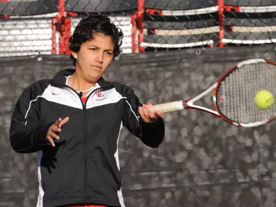 Cajuns End Regular in Disapointing Fashion Image