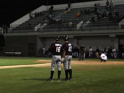 Warhawks Snap Seven-Game Winning Streak Image