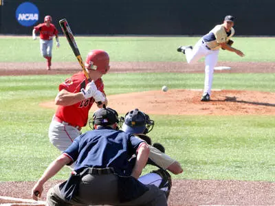 Bats Still Hot In SBC First Round Win Image