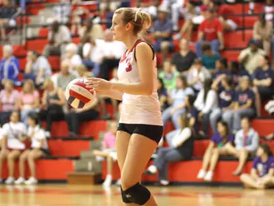 Cajuns Visit Centenary on Tuesday Image