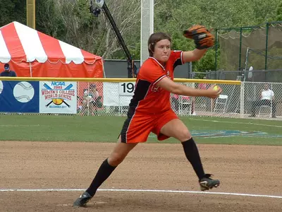 Softball to Honor Alum at Friday's Game Image