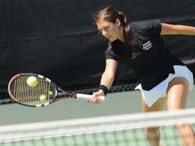 Mean Green Top Women’s Tennis, 6-1 Image