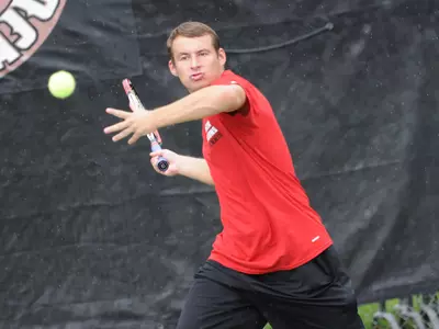 Tennis loses 7-0 to No. 53 Arkansas Image