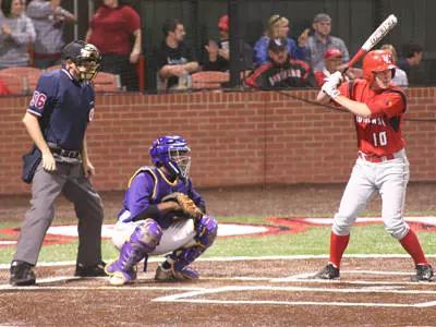 UL Bounces Back, Tops Southern 13-2 Image