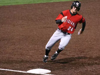 Cajuns Can't Hold On To Early Lead Image