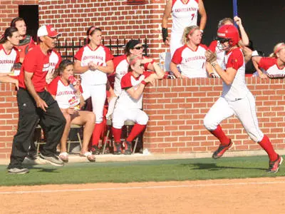Cajuns Cruise Past McNeese, 11-1 Image