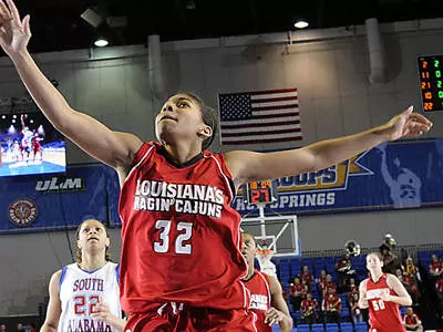 WBB Ends Season in Hot Springs Image