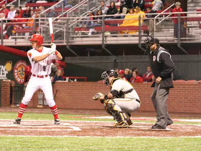 Six-Run Second Inning Carries Cajuns Image