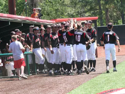 UL Hosts Le Moyne and Welcomes Alumni Image
