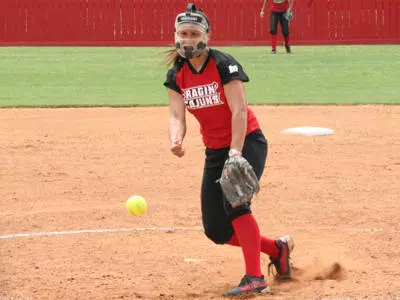 Cuevas, Bourgeois Pick Up Wins For UL Image