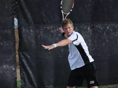 Men's Tennis Falls In First Round Image