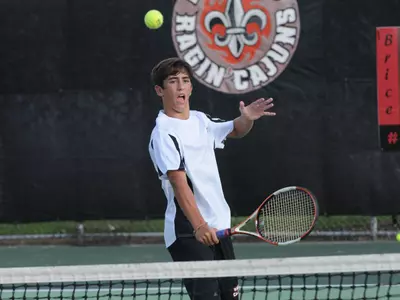 No. 62 Islanders Down Cajuns, 5-2 Image