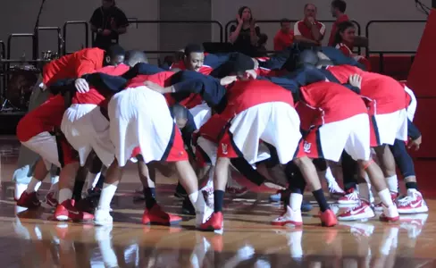 Men's Hoops 11.12.11