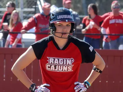 Cajuns Split on Day One Image