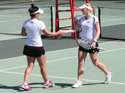 Women's Tennis Fares Well at NSU Invite Image