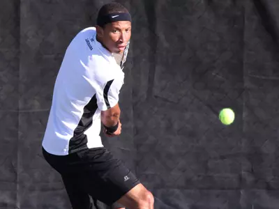 Cajuns Challenge No.11 Texas A&M, 5-2 Image