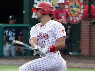 MT Stuns UL in Senior Weekend Opener Image