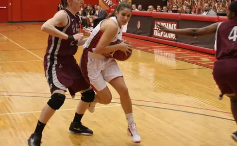 Women's Hoops Comes Away Victorious on Senior Night Image