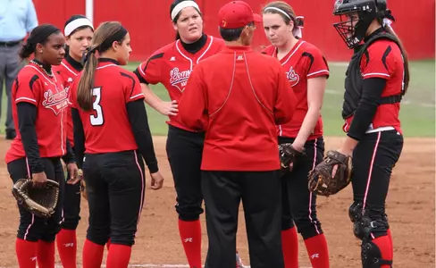 Cajuns Reel Off Two Wins To Open Mardi Gras Invitational Image