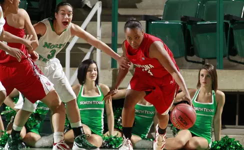 First Half Cold Spell Sends Cajuns to Tough Loss at NT Image