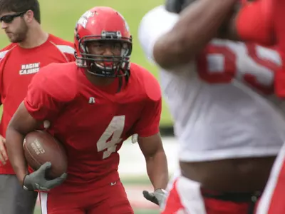 Defense Claims Scrimmage to End Third Week of Spring Drills Image