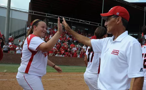 Softball Adds Baylor Transfer Shelbi Redfearn to 2013 Roster Image