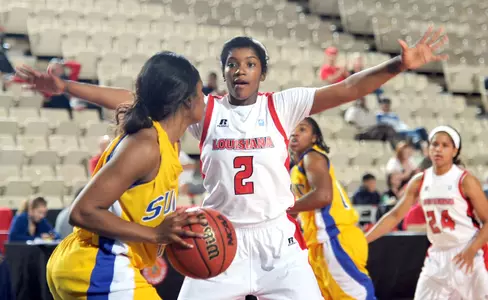 Arceneaux’s Career Day Aides Cajuns Past Jaguars, 65-60 Image