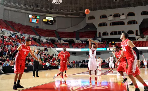 Payton & Long Lead Cajuns Past Houston In Overtime, 79-76 Image