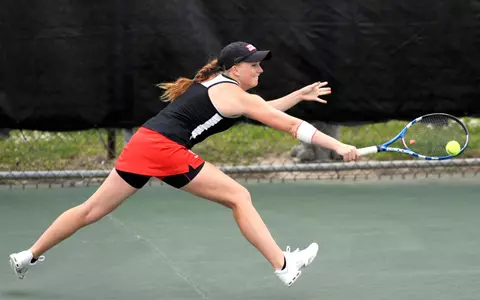 Women’s Tennis Posts Strong First Day at NSU Invite Image