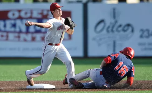 Jaguars Erase Six-Run Deficit and Take Early Lead in Series Image
